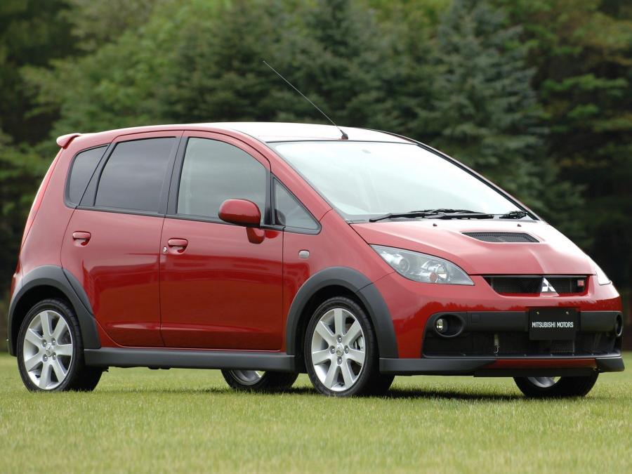  Mitsubishi Colt Ralliart Version-R 2006 года  (фото 18 из 19)